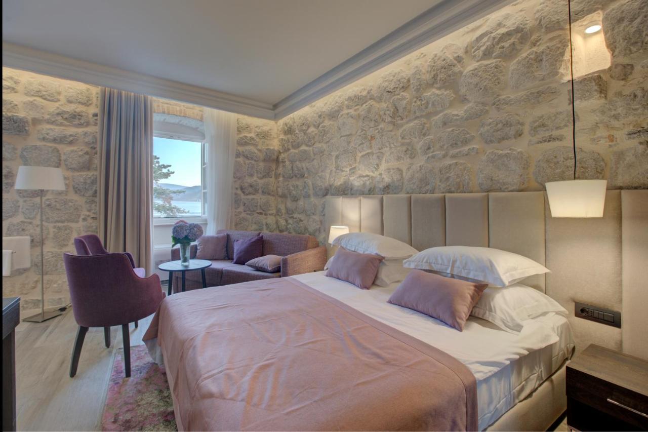Heritage Hotel Leon Coronato Perast Buitenkant foto
