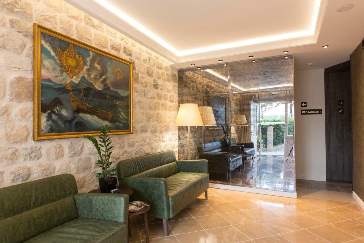 Heritage Hotel Leon Coronato Perast Buitenkant foto
